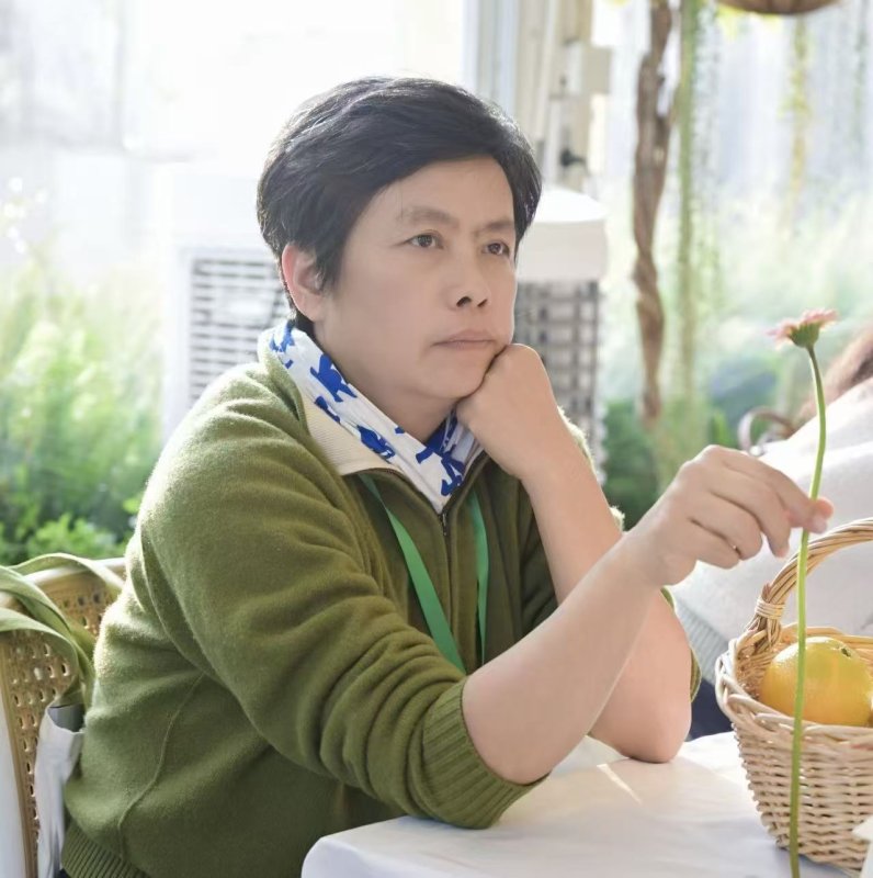 Dr. LU Hongyan卢红雁博士
